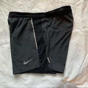 Nike running shorts 4”